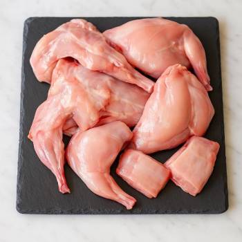 Lapin entier découpé