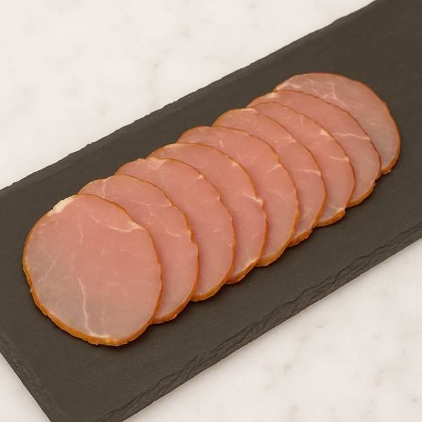 Filet mignon de porc fumé tranché